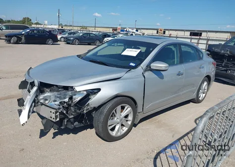 2015 Nissan Altima 2.5 Sv z USA, uszkodzony, nr VIN 1N4AL3AP8FC496204